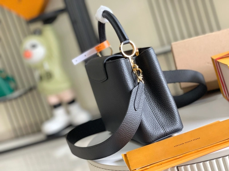 LV Capucines Bags 4194A-0278