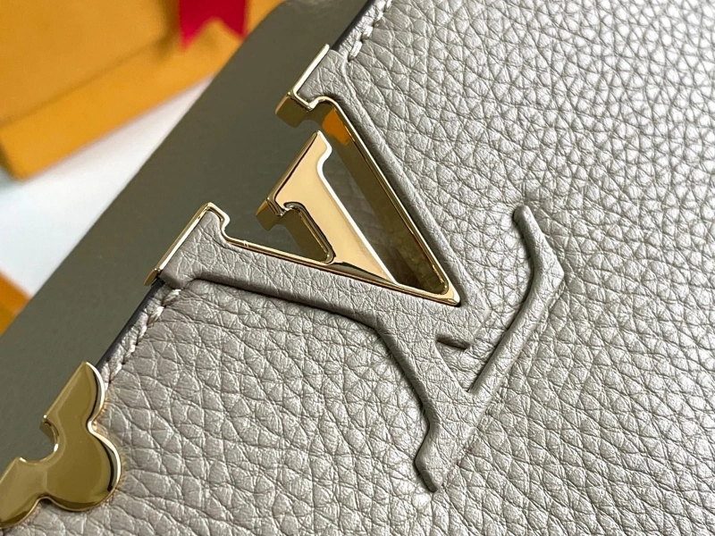 LV Capucines Bags 4194A-0328