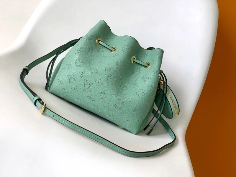 LV Bucket Bags 4194A-0587