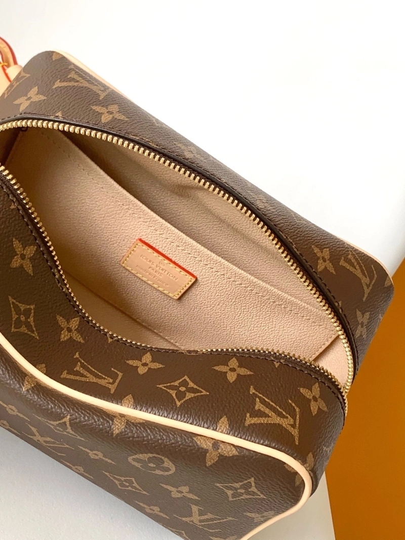 LV Cosmetic Bags 4194A-0763