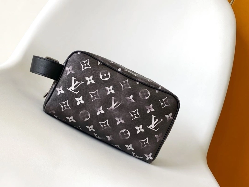 LV Cosmetic Bags 4194A-1112