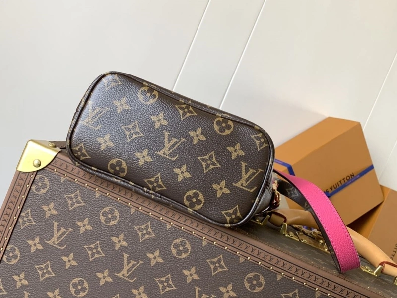 LV Shopping Bags 4194B-0097