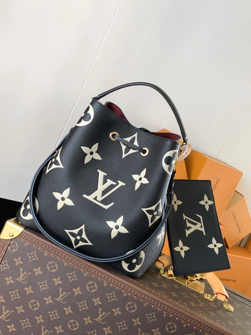 LV Bucket Bags 4194B-0111