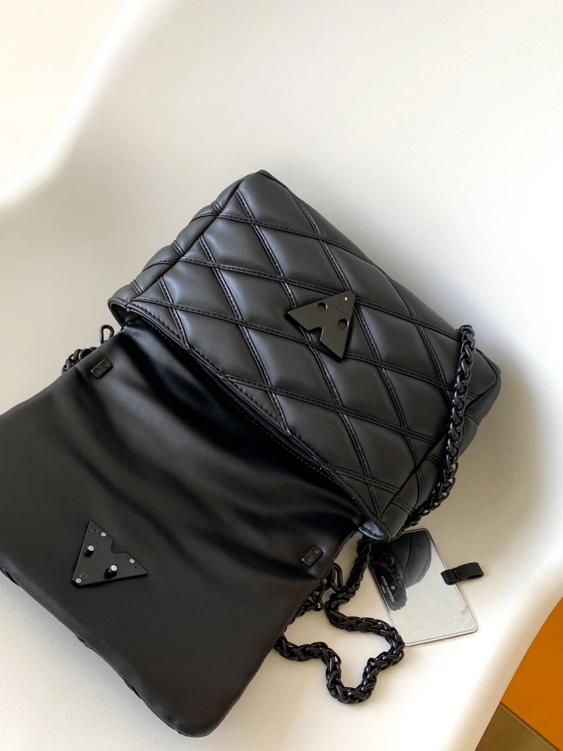 lv twist De*1m bags 4194b-0282