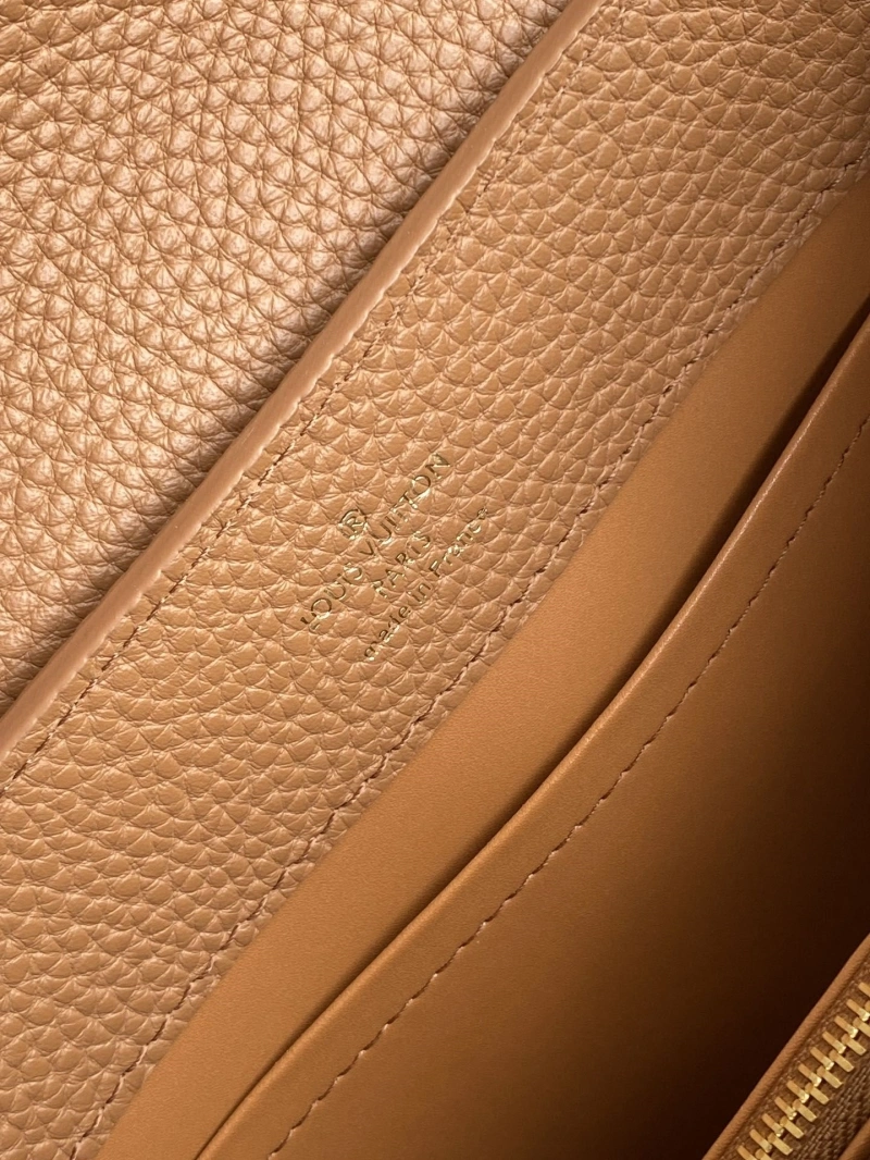 LV Capucines Bags 4194B-0312