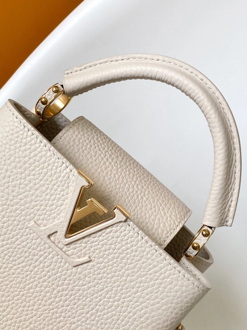 LV Capucines Bags 4194B-0313