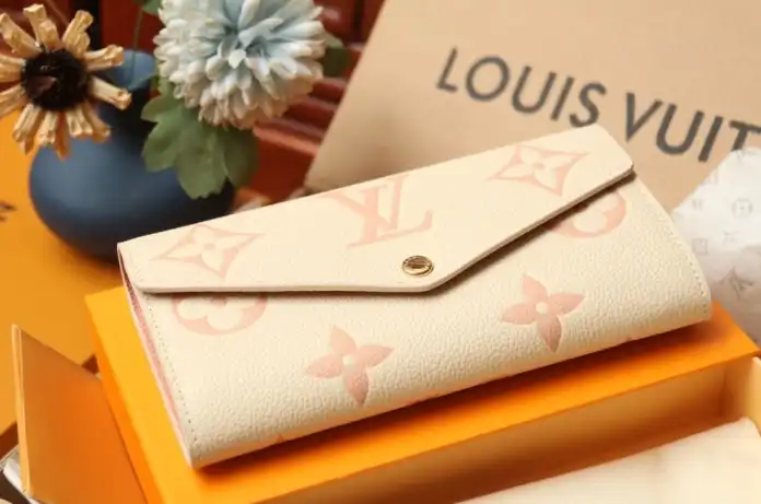 LV Wallets 4206A-0104