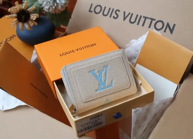 LV Wallets 4206A-0113