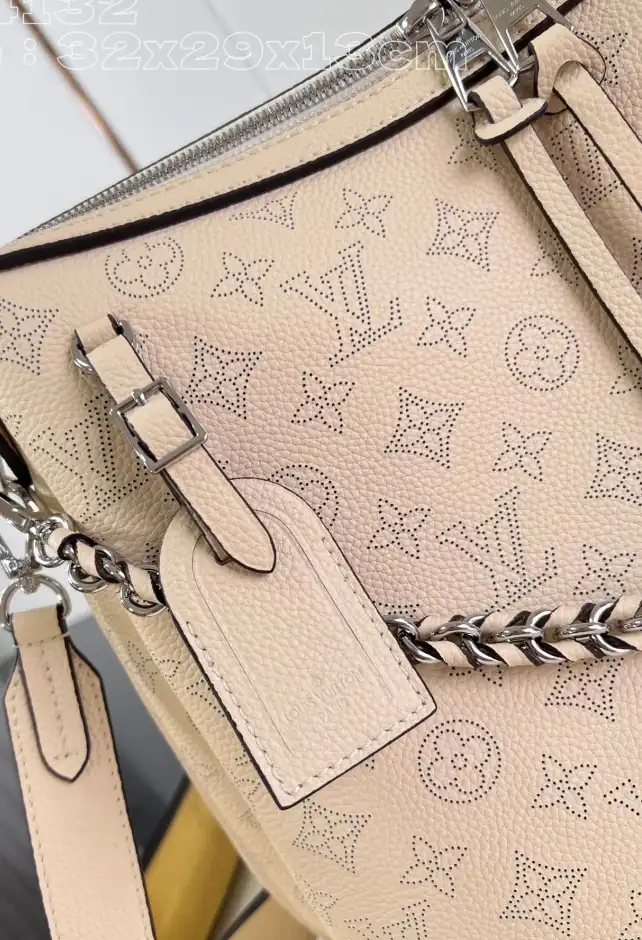 LV Satchel bags 4206A-3518