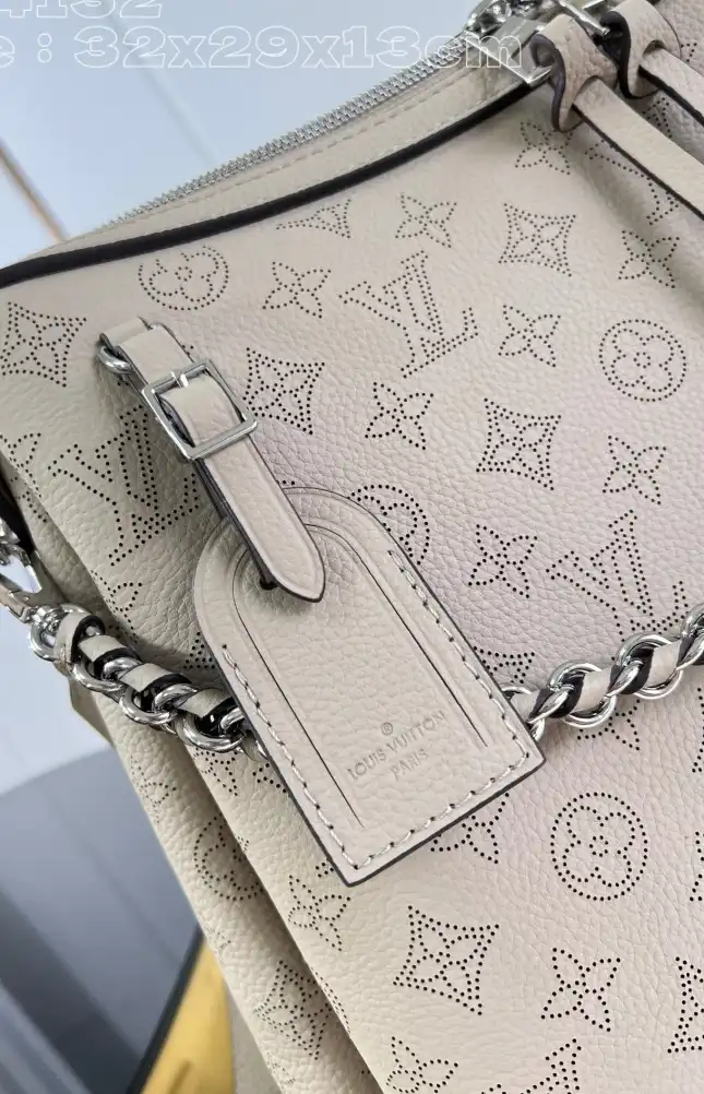 LV Satchel bags 4206A-3519