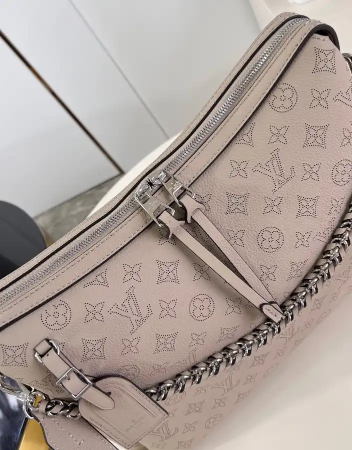LV Satchel bags 4206A-3519