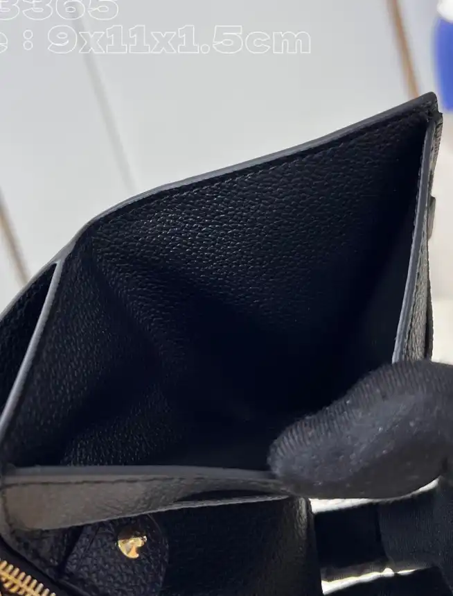 LV Wallets 4206A-3529