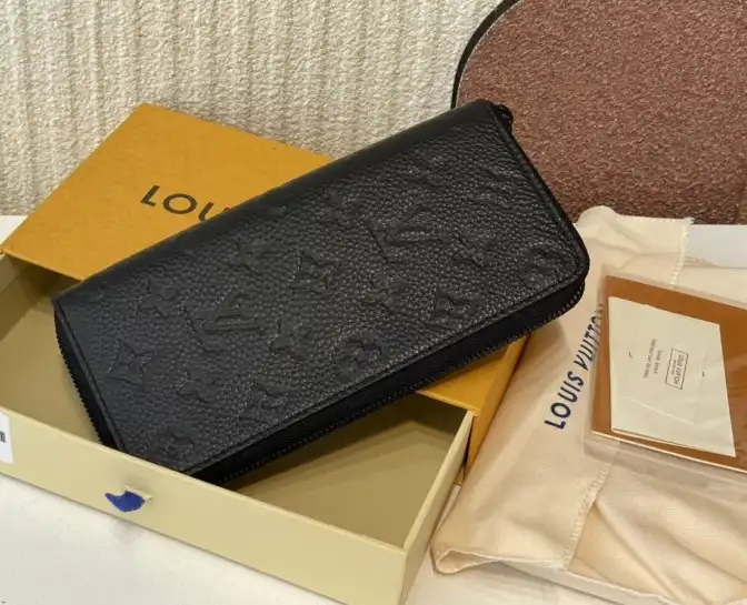 LV Wallets 4206A-4277