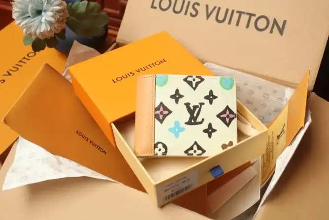 LV Wallets 4206A-4524