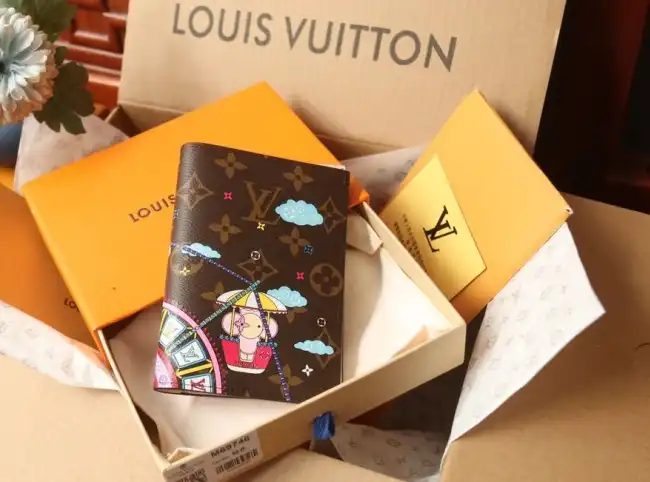 LV Wallets 4206A-4709