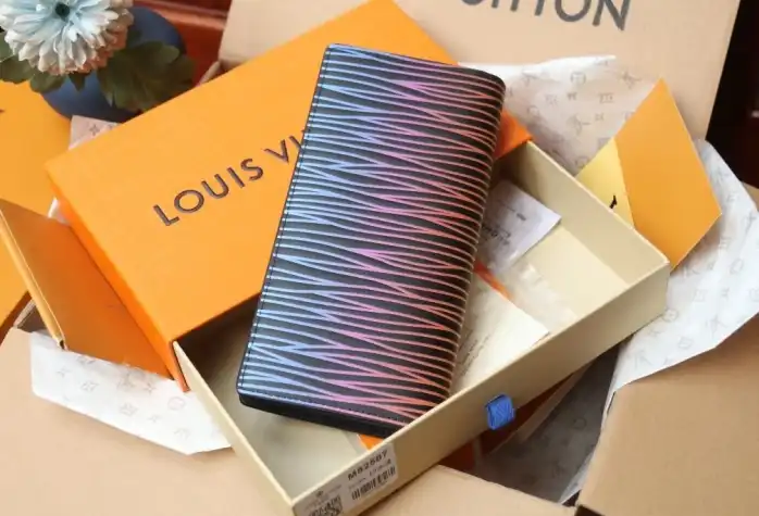 LV Wallets 4206A-4713