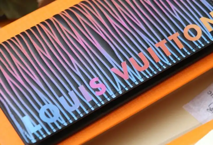 LV Wallets 4206A-4713