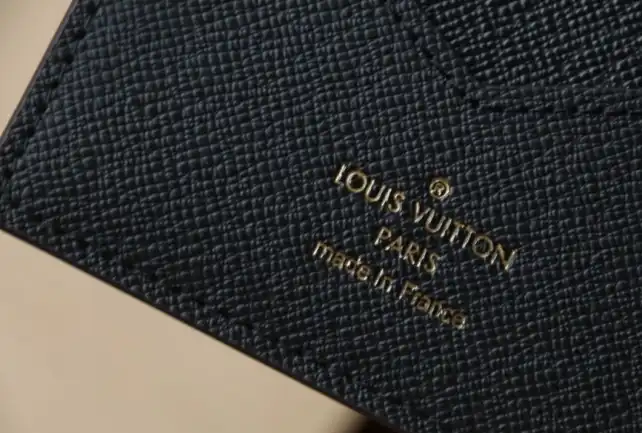 LV Wallets 4206A-4718