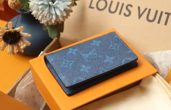 LV Wallets 4206A-4723