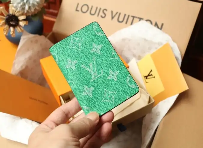LV Wallets 4206A-4724