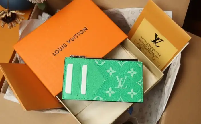 LV Wallets 4206A-4728
