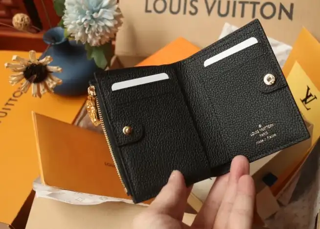 LV Wallets 4206A-4737