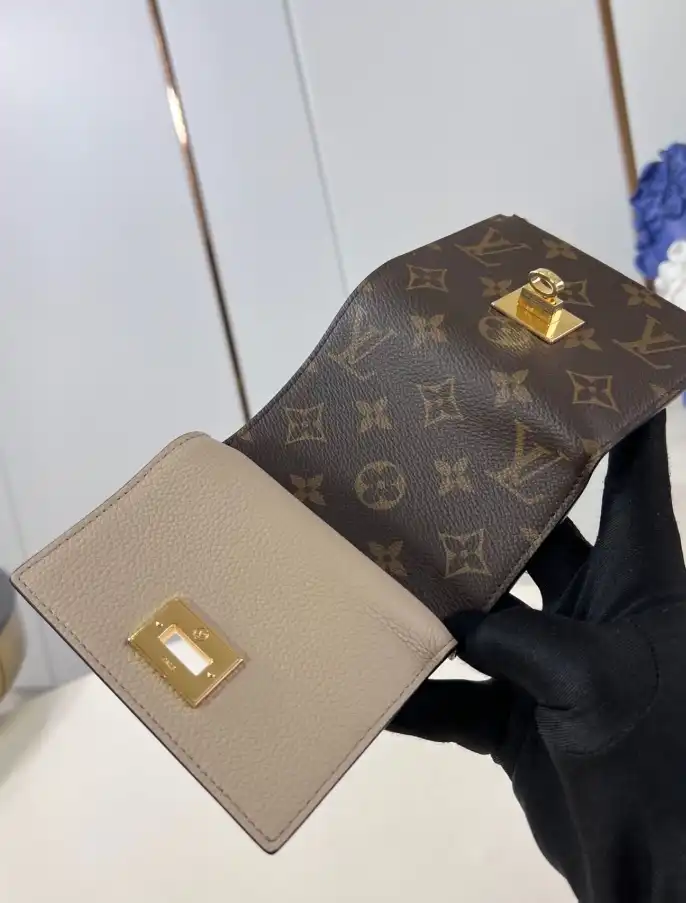 LV Wallets 4206A-4799