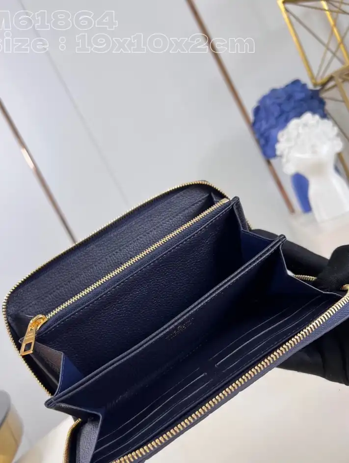 LV Wallets 4206A-4809