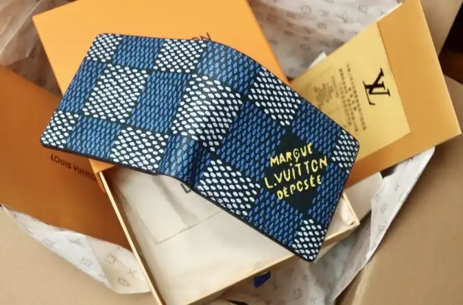 LV Wallets 4206A-6259