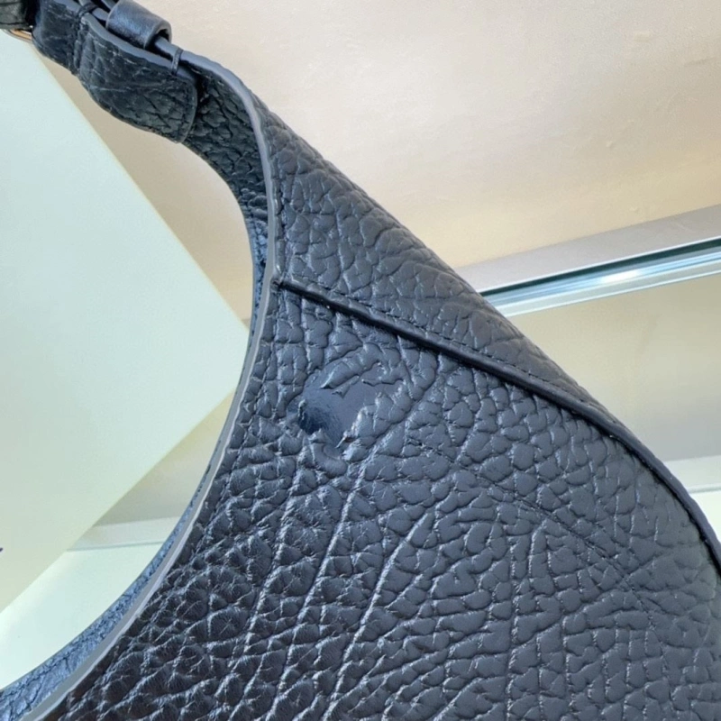 Bv*b*rry top handle bags 4211d-0020