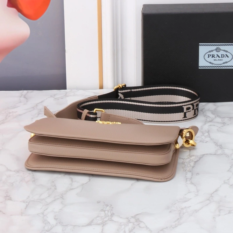 Pra*a satchel bags 4213-0071