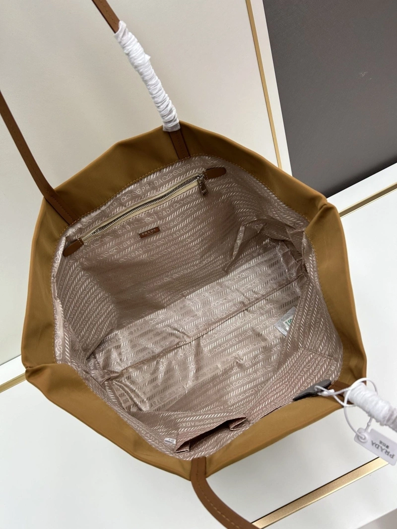 Pra*a shopping bags 4213-0256
