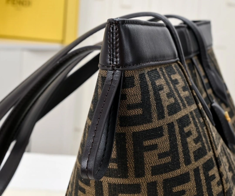F**di shopping bags 4220-0053