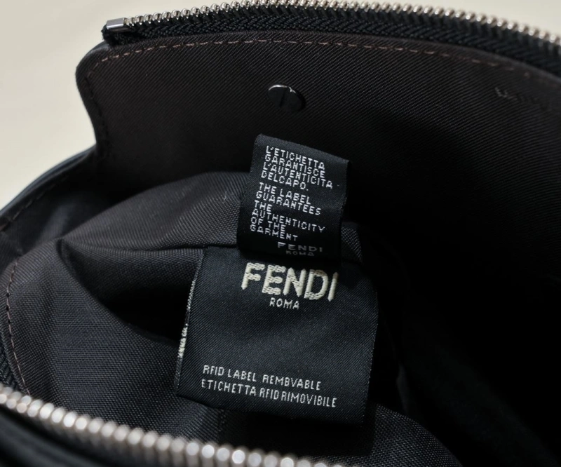 F**di top handle bags 4220-0198