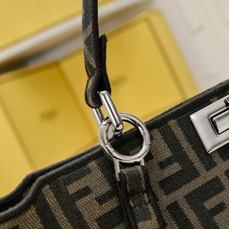 F**di top handle bags 4220a-0016
