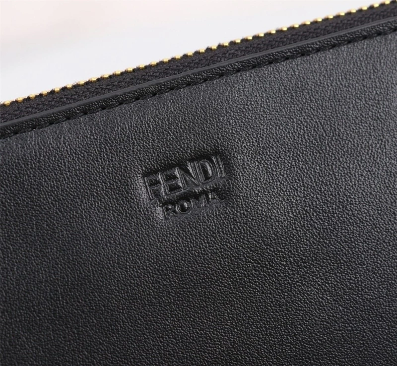 F**di cluth bags 4220a-0113