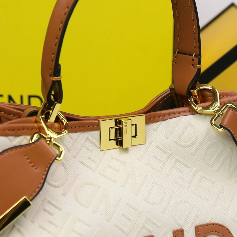 F**di shopping bags 4220a-0309