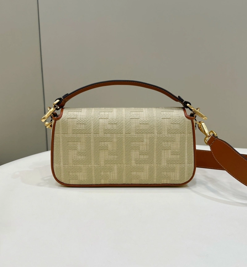 F**di baguette bags 4222c-0842