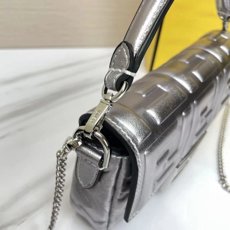F**di baguette bags 4222c-0892