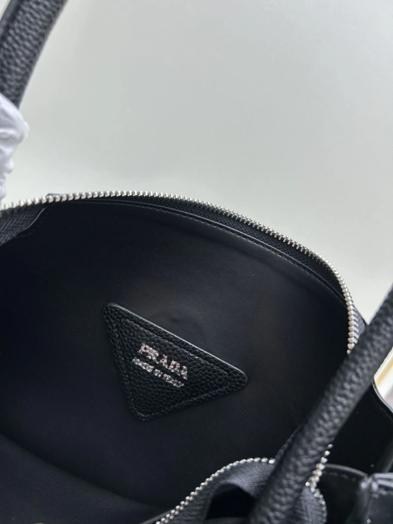 Pra*a top handle bags 4224-0649