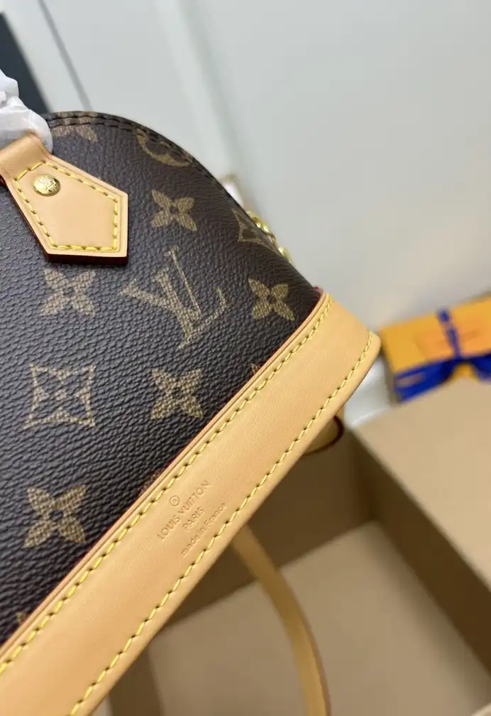 LV Top Handle Bags 4224-0878