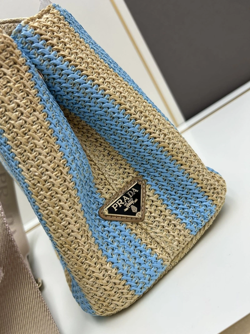 Pra*a shopping bags 4224-0955