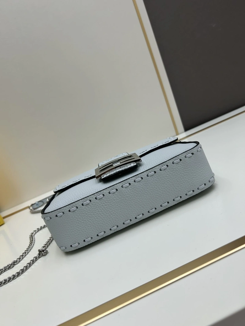 F**di baguette bags 4224-0987