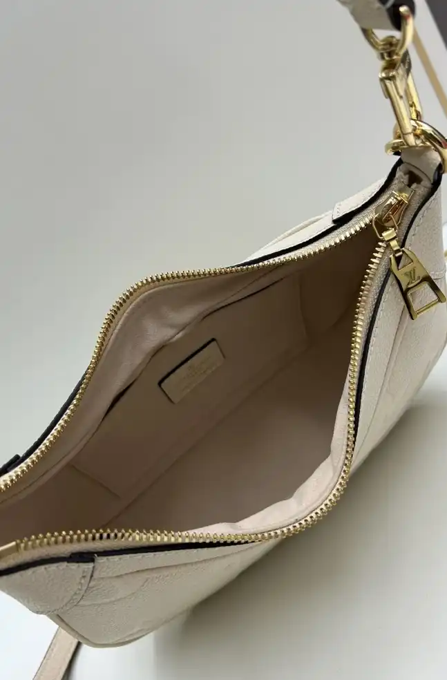 LV Top Handle Bags 4224-1004