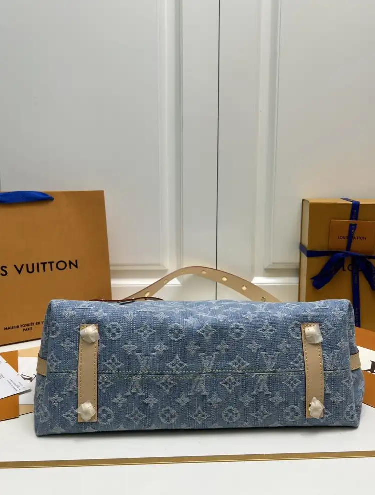 LV Shopping Bags 4224-1010