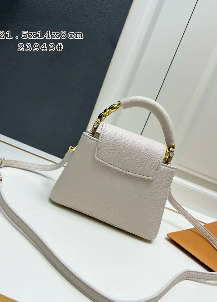 LV Capucines Bags 4224-1385
