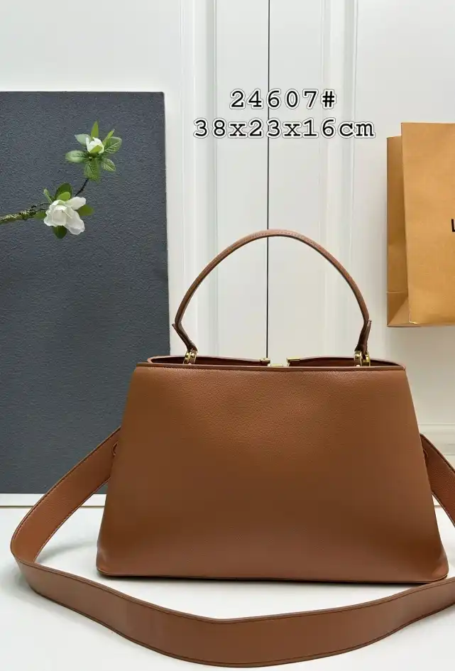 LV Capucines Bags 4224-1393