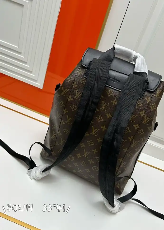 LV Backpacks 4224-1685