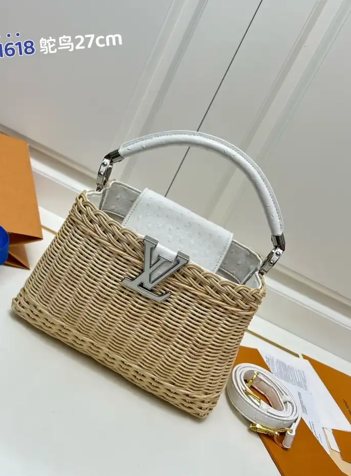 LV Capucines Bags 4224-1745