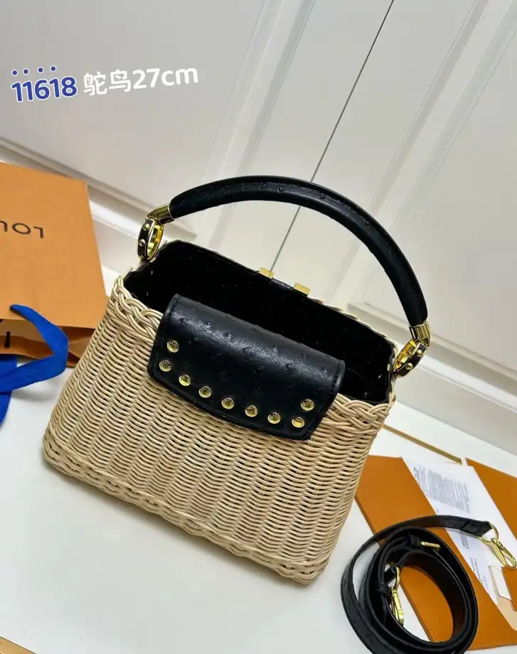 LV Capucines Bags 4224-1748